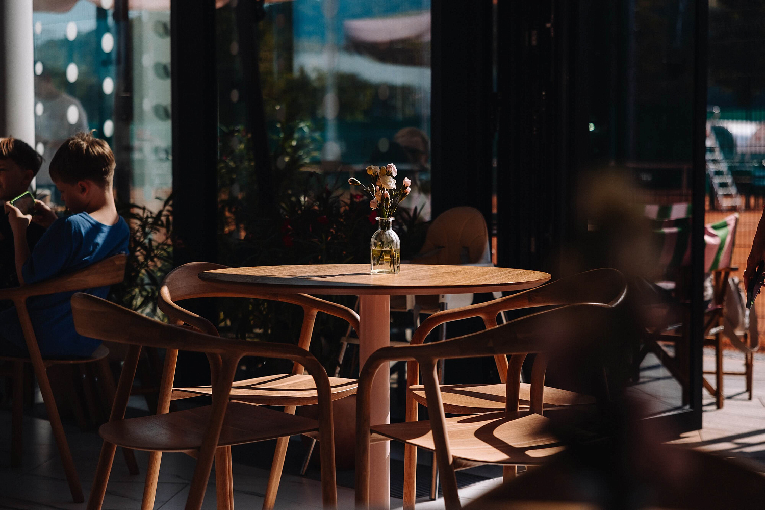 LA RAQUETTE BISTRO