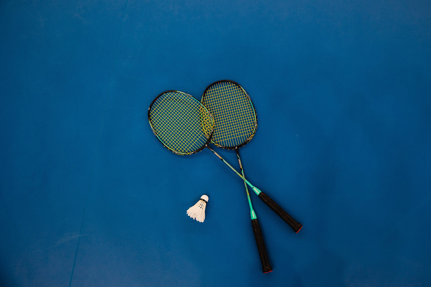 NEW LEAGUE BADMINTON CLUB